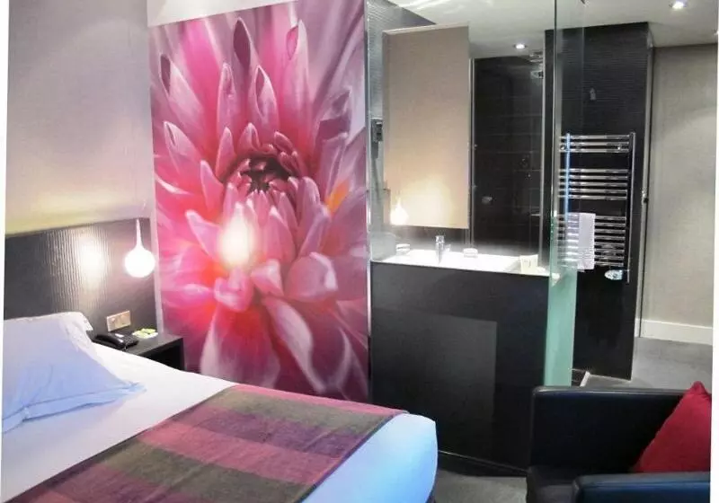 Fotos del hotel Hostellerie Du Chapeau Rouge:  13