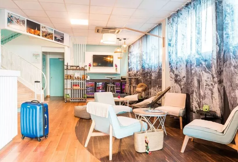 Fotos del hotel Ibis Styles Marseille Centre Prado Castellane:  6