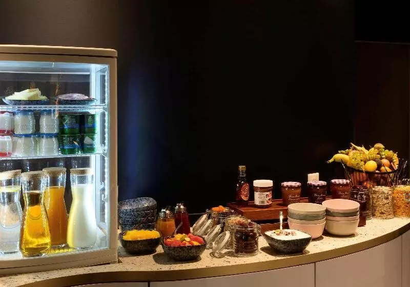 Fotos del hotel Ibis Styles Paris Opera Lafayette:  12