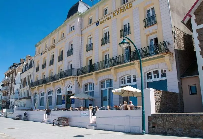 Kyriad Saint Malo Centre Plage