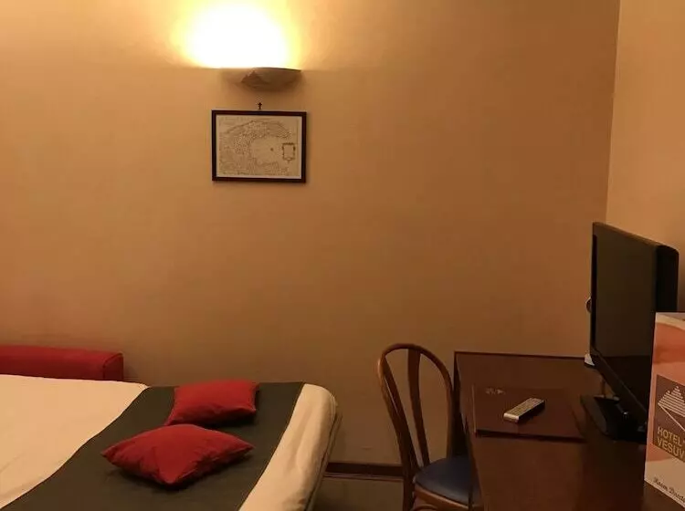 Fotos del hotel Hôtel Vesuvio:  23