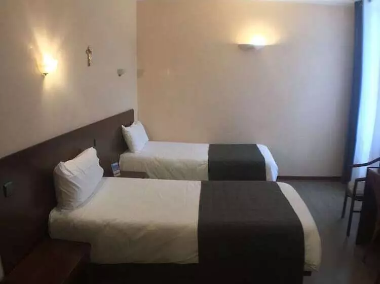 Fotos del hotel Hôtel Vesuvio:  20