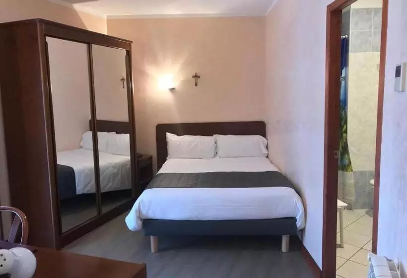 Fotos del hotel Hôtel Vesuvio:  17