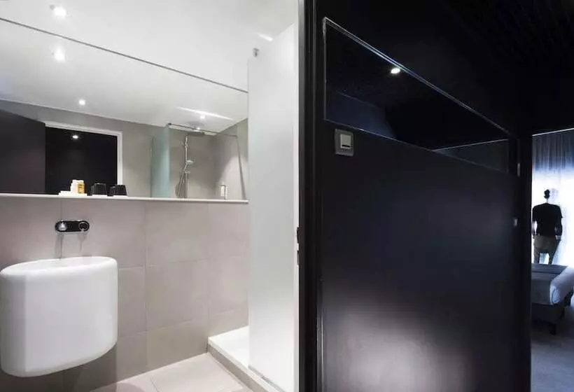 Fotos del hotel Hôtel Diana Dauphine  Room Service Disponible:  9