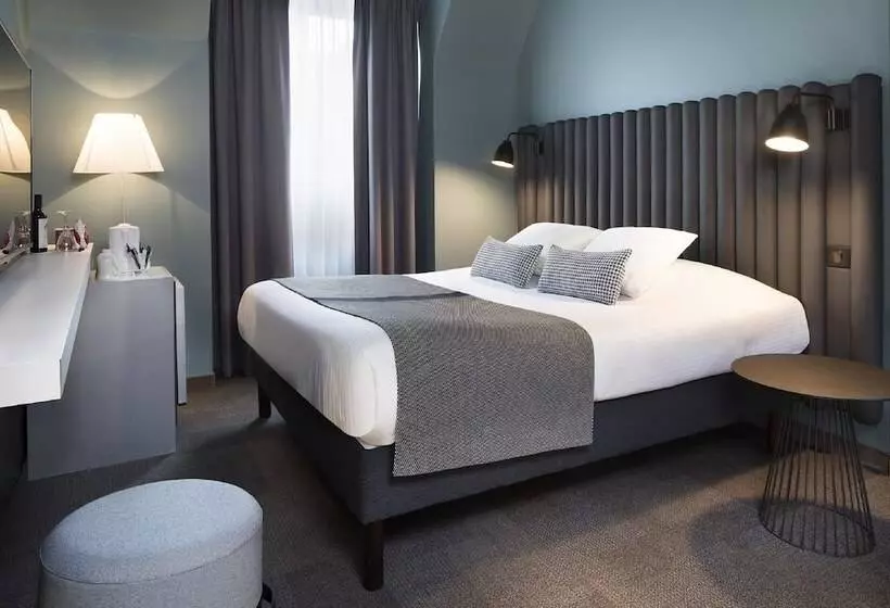 Fotos del hotel Hôtel Diana Dauphine  Room Service Disponible:  16