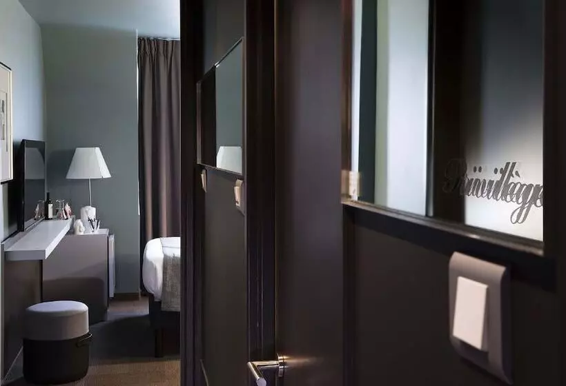 Fotos del hotel Hôtel Diana Dauphine  Room Service Disponible:  22