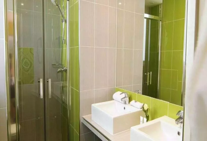 Fotos del hotel Glasgow Monceau By Patrick Hayat:  5