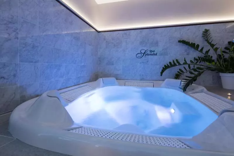 Fotos del hotel Gounod:  11