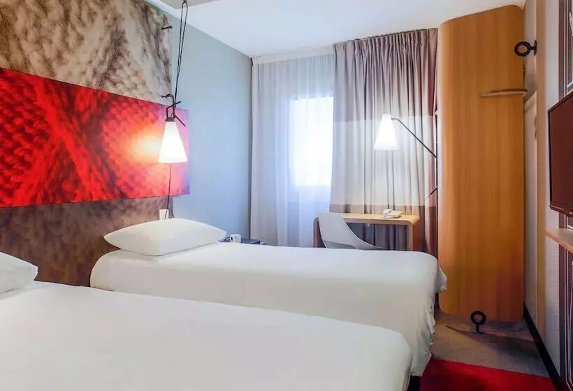 Fotos del hotel Ibis Carcassonne Est La Cité:  24