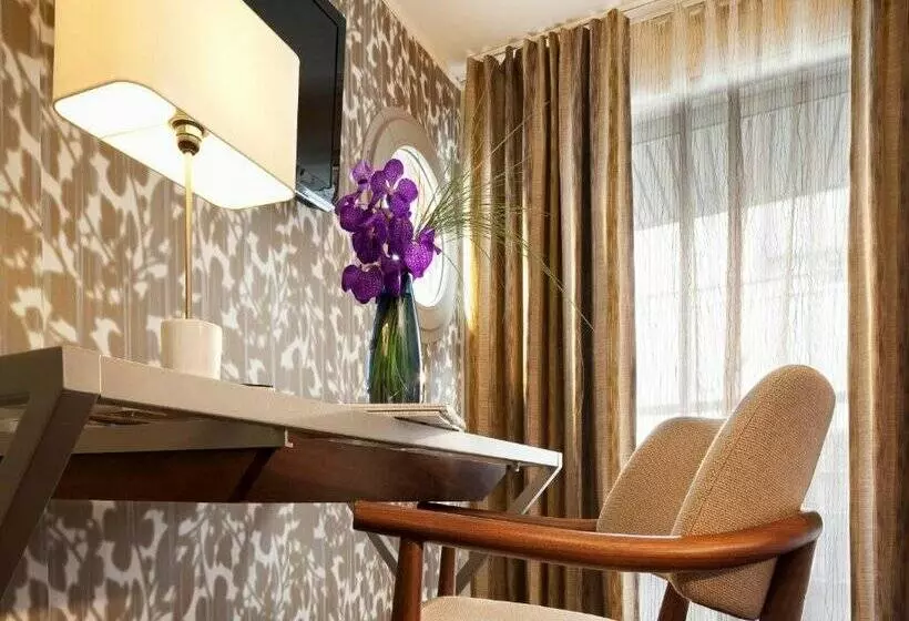 Fotos del hotel Jardins Eiffel:  16