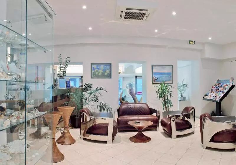 Fotos del hotel Hôtel Esprit D'azur:  8