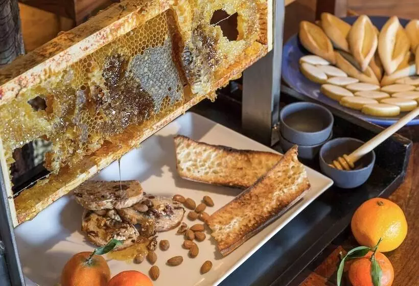 Fotos del hotel Grand Hotel Beauvau Marseille Vieux Port - Mgallery:  12