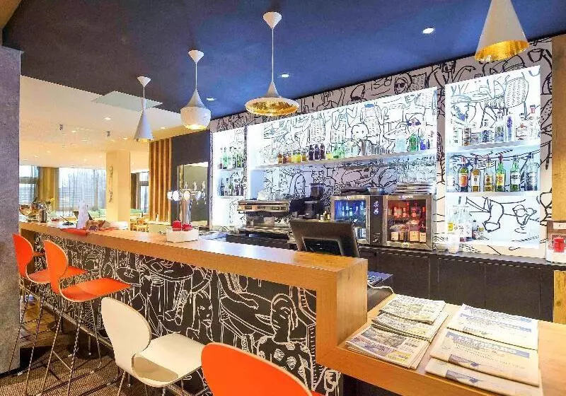 Fotos del hotel Ibis Dijon Gare:  12