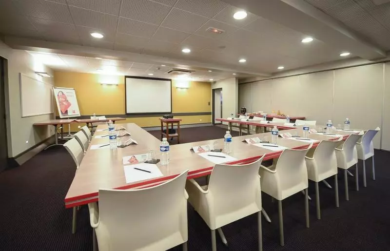 Fotos del hotel Ibis Dijon Gare:  18