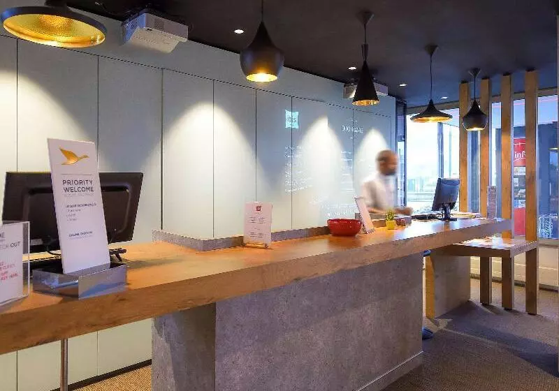 Fotos del hotel Ibis Dijon Gare:  17