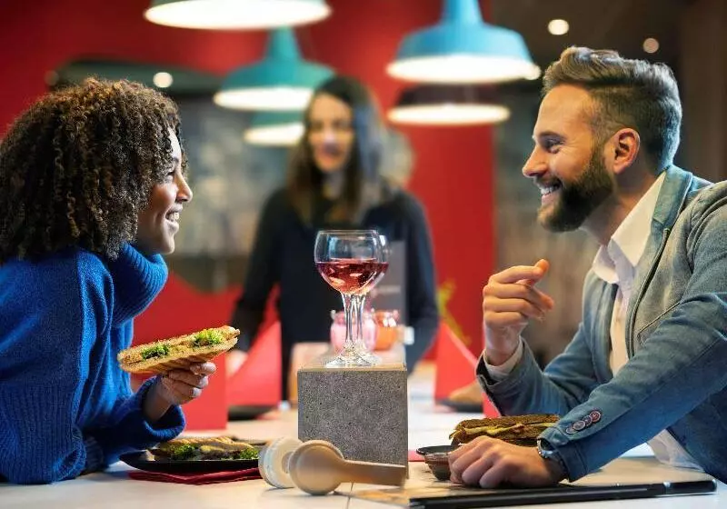 Fotos del hotel Ibis Dijon Gare:  16