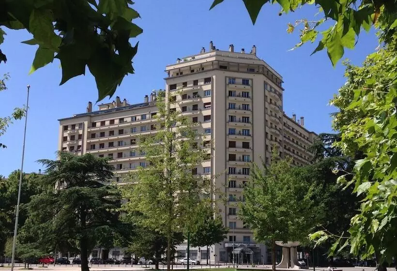 Park Hôtel Grenoble – Mgallery