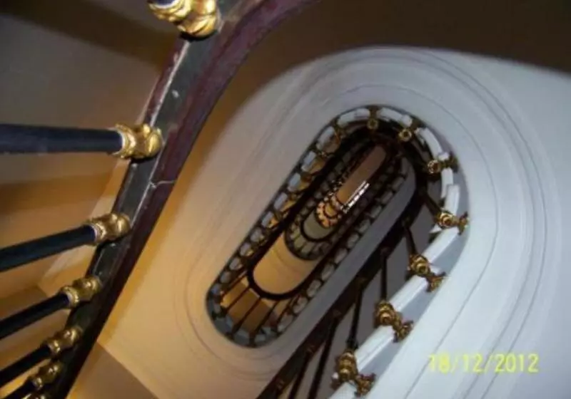 Fotos del hotel Royal Elysées:  16