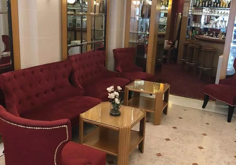 Fotos del hotel Royal Elysées:  7