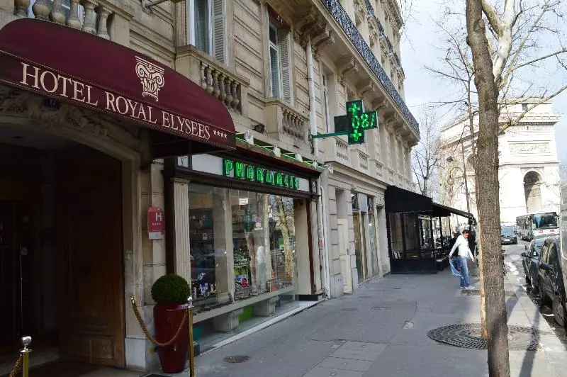 Fotos del hotel Royal Elysées:  14