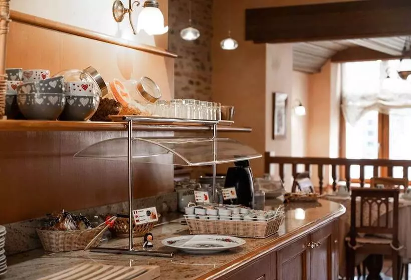 Fotos del hotel Saintmartin:  4