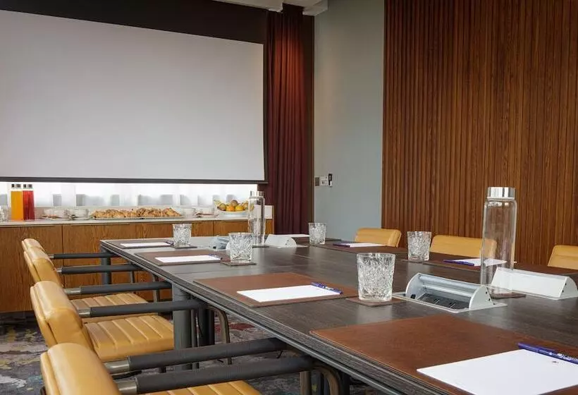 Fotos del hotel Doubletree By Hilton Bath:  12