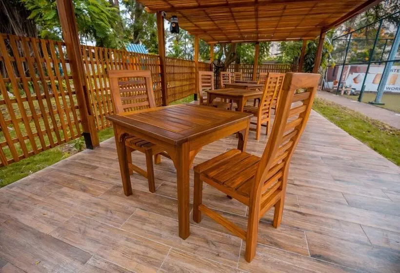 Fotos del hotel Accra City:  6