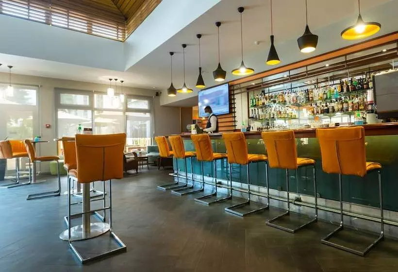 Fotos del hotel Accra City:  17