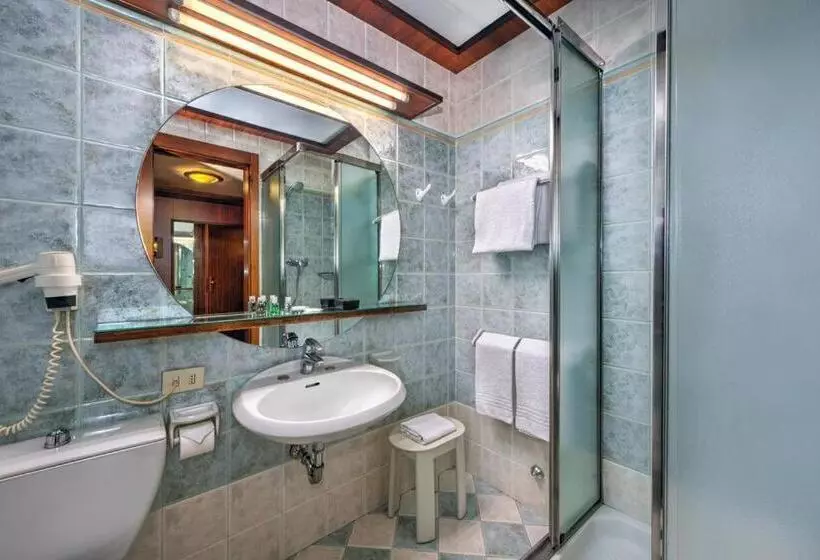 Fotos del hotel Grand Hotel Elite:  13