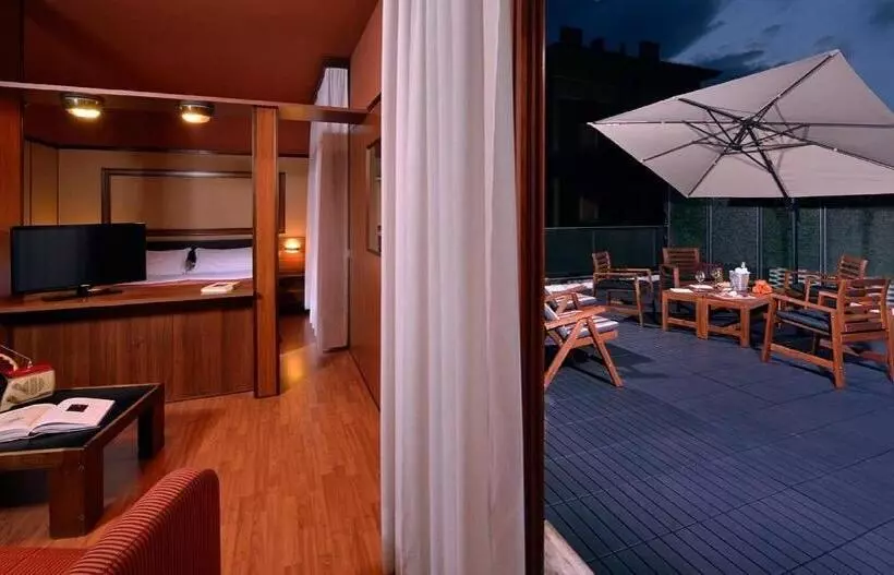 Fotos del hotel Grand Hotel Elite:  8