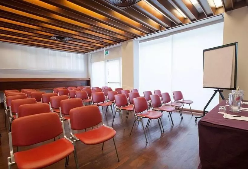 Fotos del hotel Grand Hotel Elite:  7