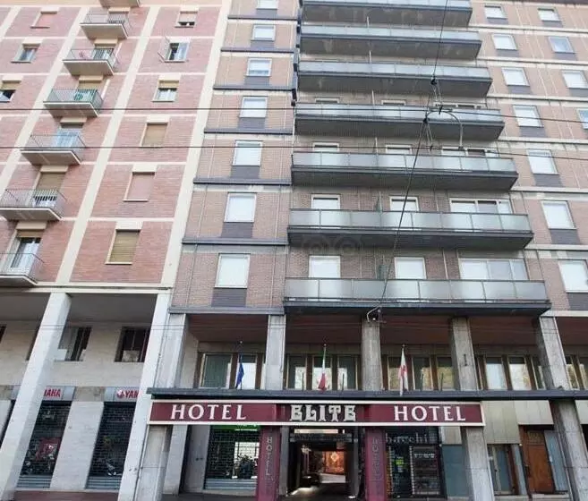 Fotos del hotel Grand Hotel Elite:  20