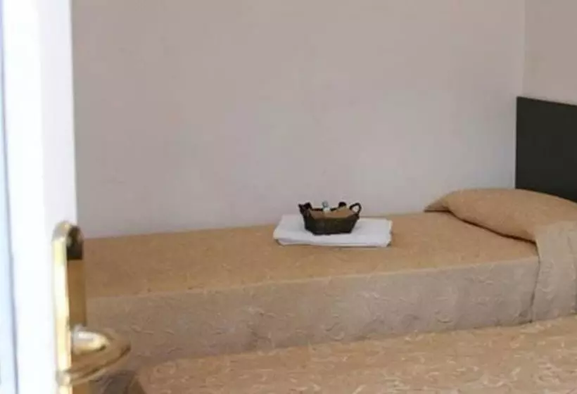 Fotos del hotel Plaza:  2