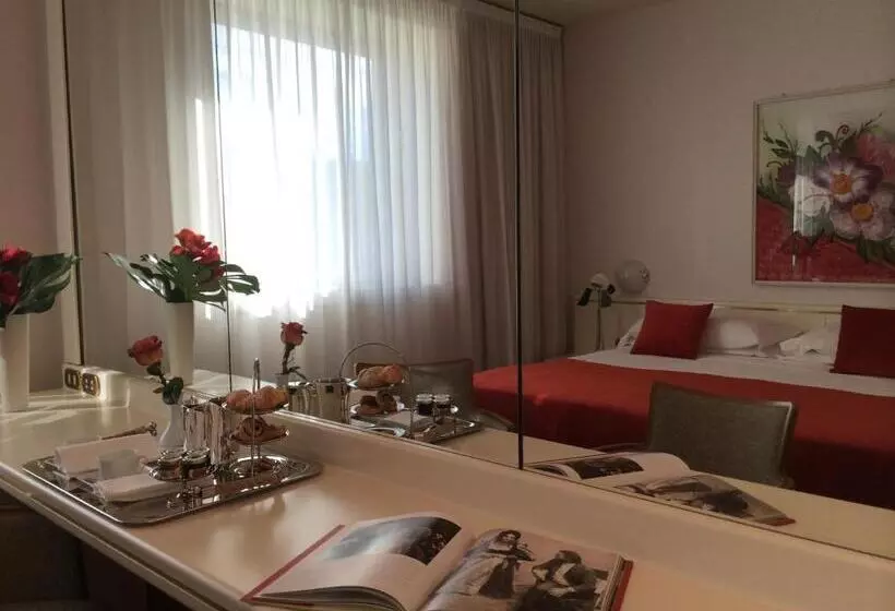 Fotos del hotel Stars Cristallo Palace:  14