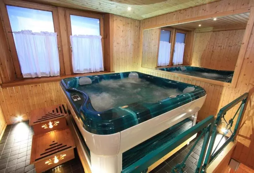 Fotos del hotel Trieste:  11