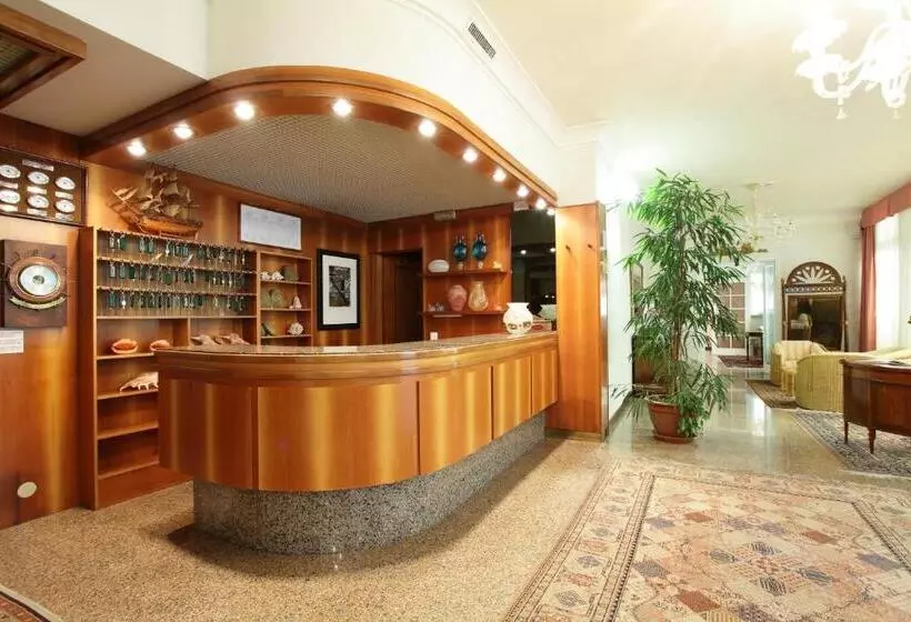 Fotos del hotel Abbazia:  3