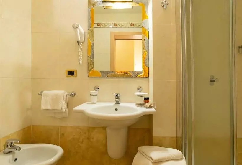 Fotos del hotel Alba Palace:  14