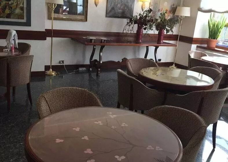 Fotos del hotel Bristol:  2