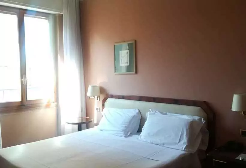 Fotos del hotel Bristol:  14