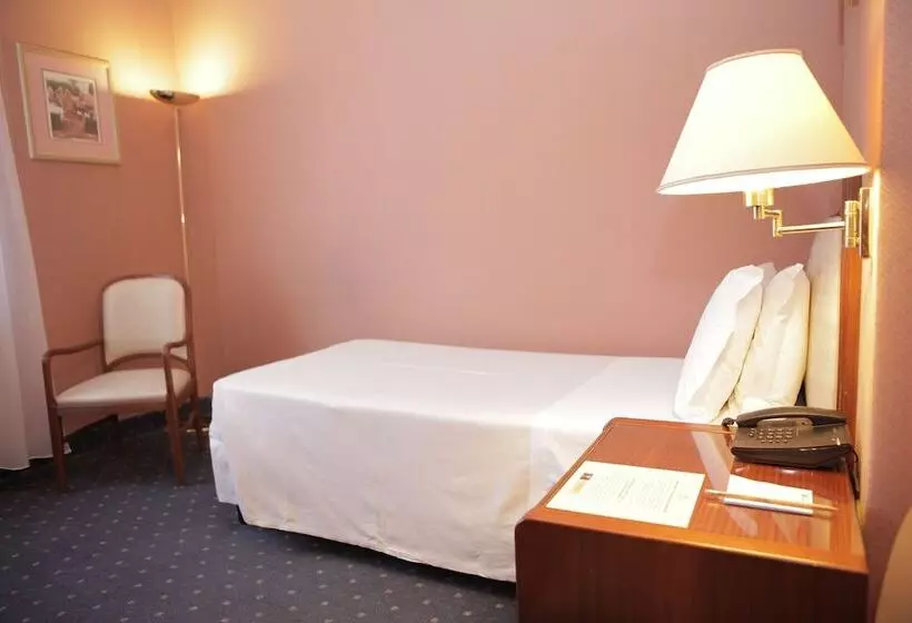 Fotos del hotel Bristol:  8