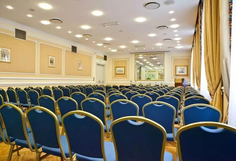 Fotos del hotel Bristol Palace:  22