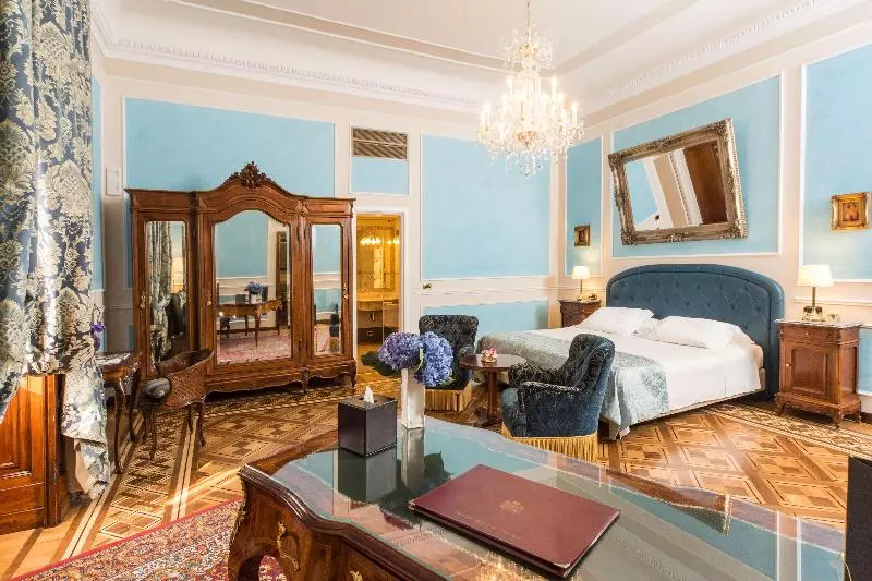 Fotos del hotel Bristol Palace:  24