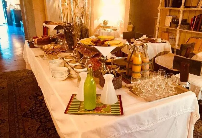 Fotos del hotel J And J Historic House:  8