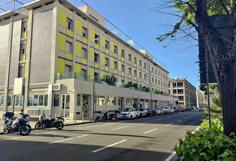 Jolly Dello Stretto Palace