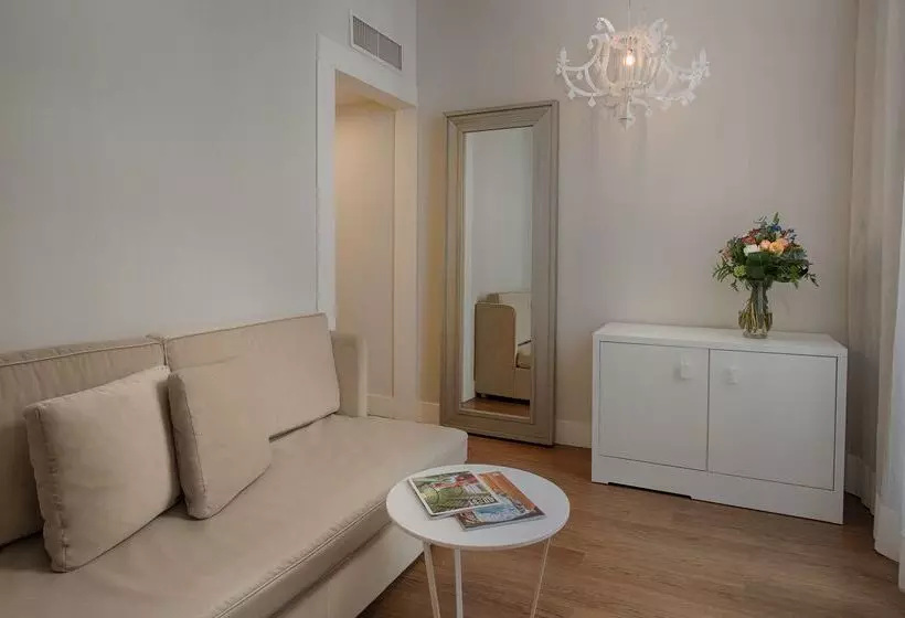 Fotos del hotel Nh Genova Centro:  69