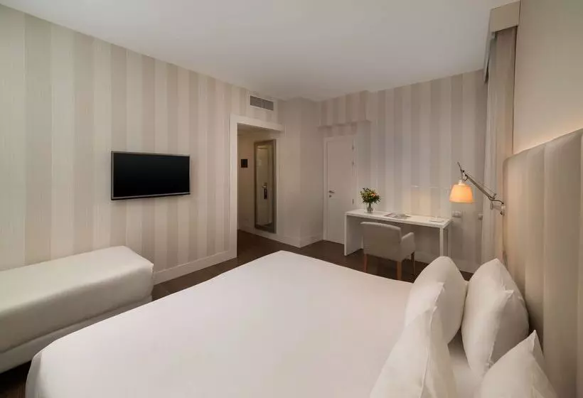 Fotos del hotel Nh Genova Centro:  11