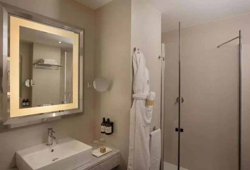 Fotos del hotel Nh Genova Centro:  92