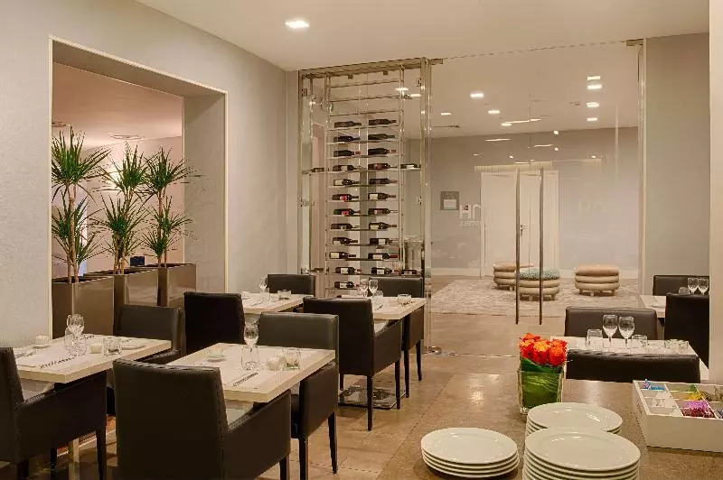 Fotos del hotel Nh Genova Centro:  40