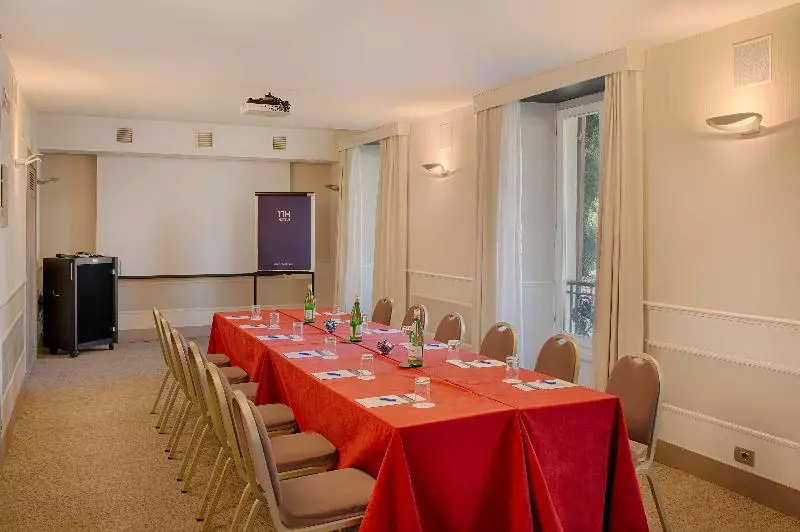 Fotos del hotel Nh Genova Centro:  54