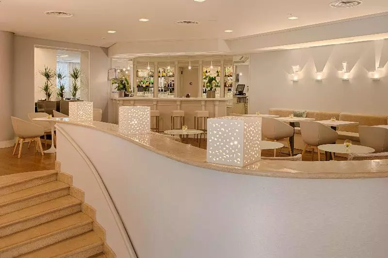 Fotos del hotel Nh Genova Centro:  70